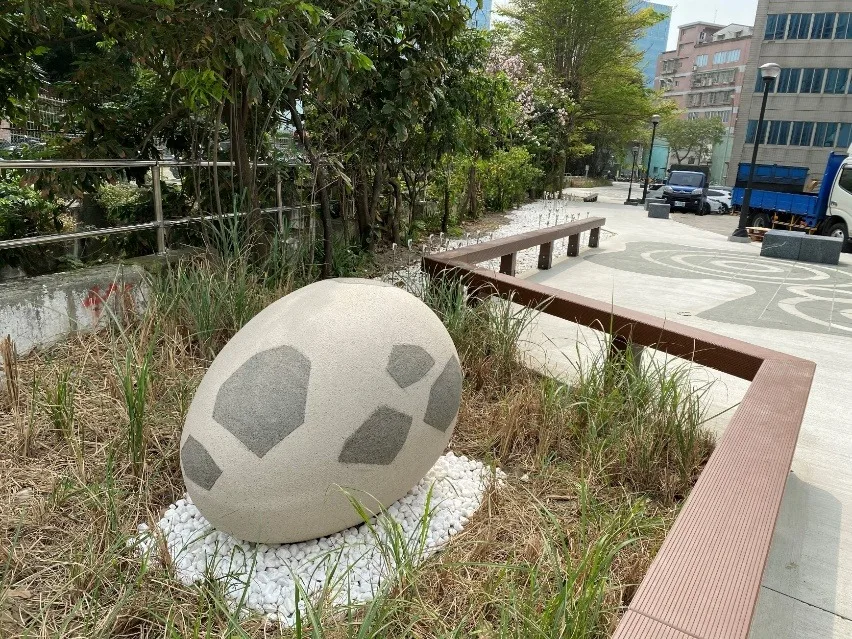 中原溝步道裝置藝術