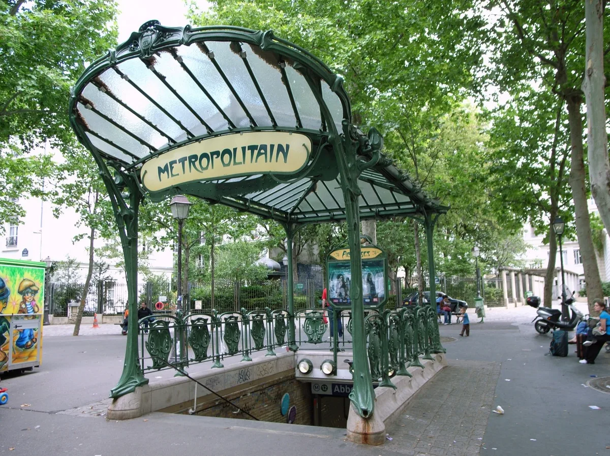 Hector guimard metro
