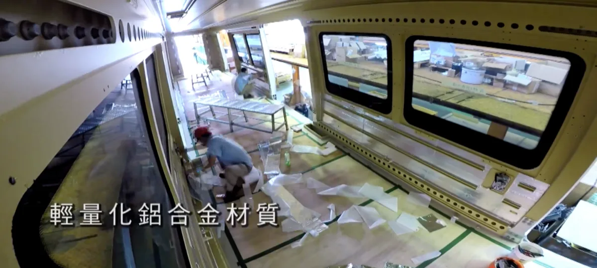 （圖說：新北環狀線列車施工畫面）