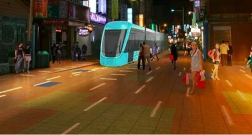 （圖說：淡海輕軌老街段人車混流C型路權示意圖）