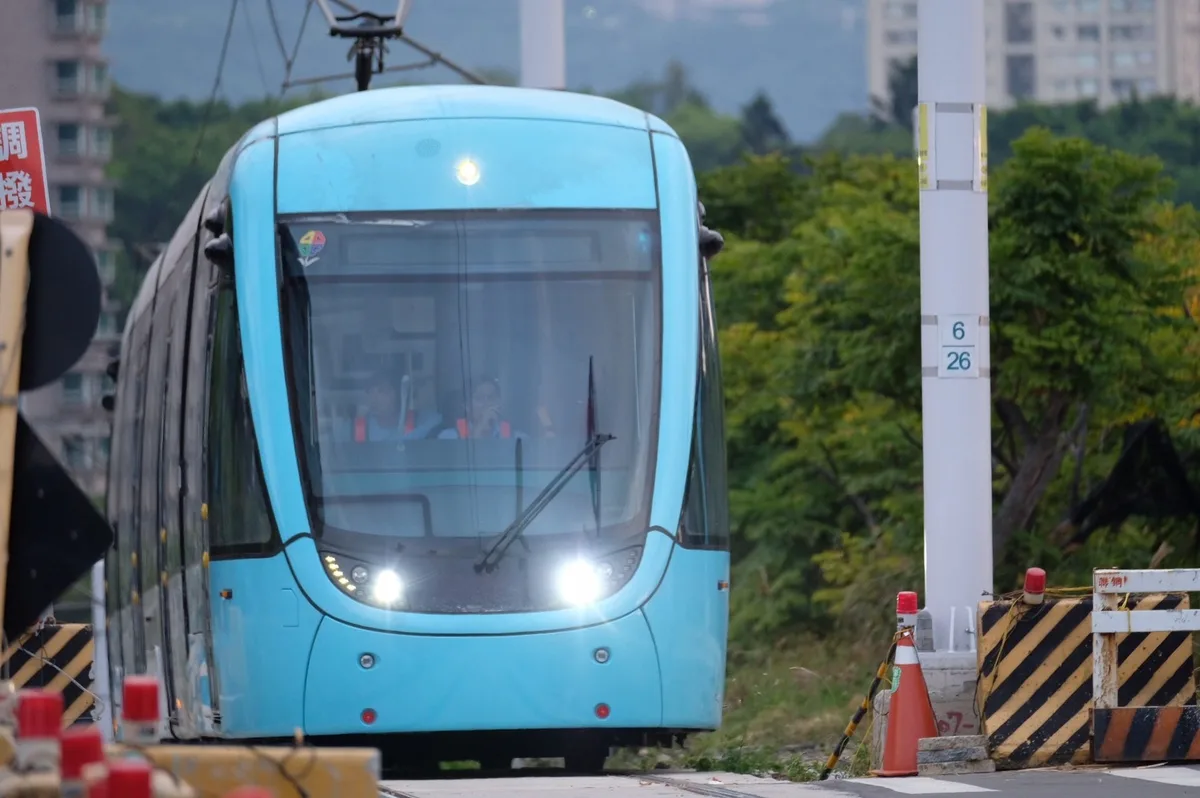 （圖說：淡海輕軌列車-行武者號）