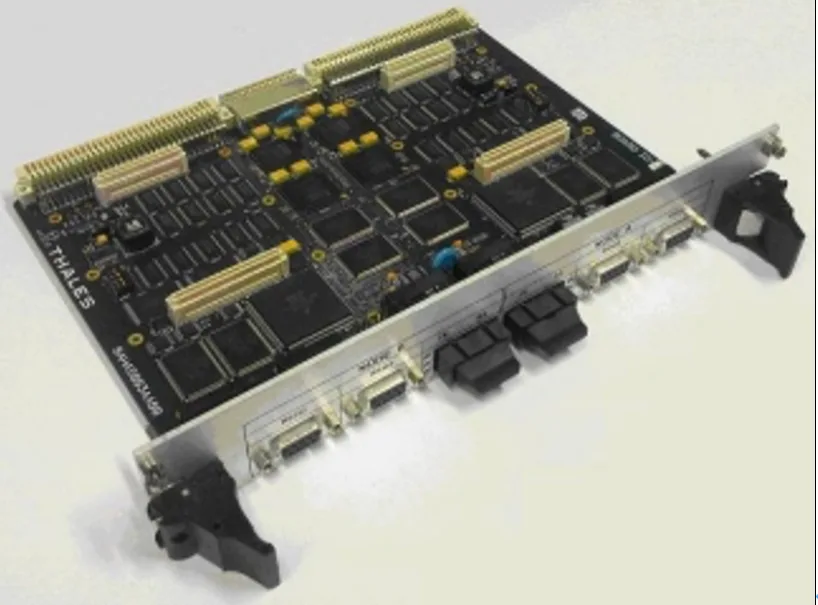 轉轍器控制單元內的故障自趨安全CPU