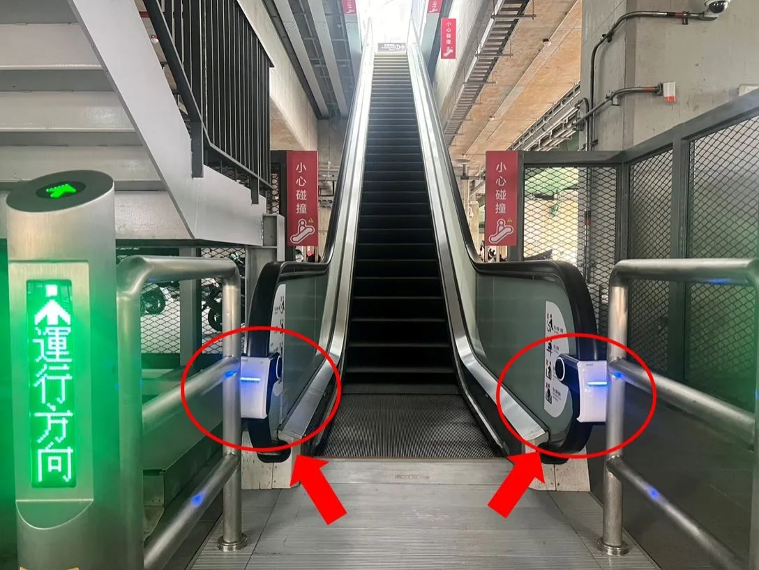 電扶梯下乘場