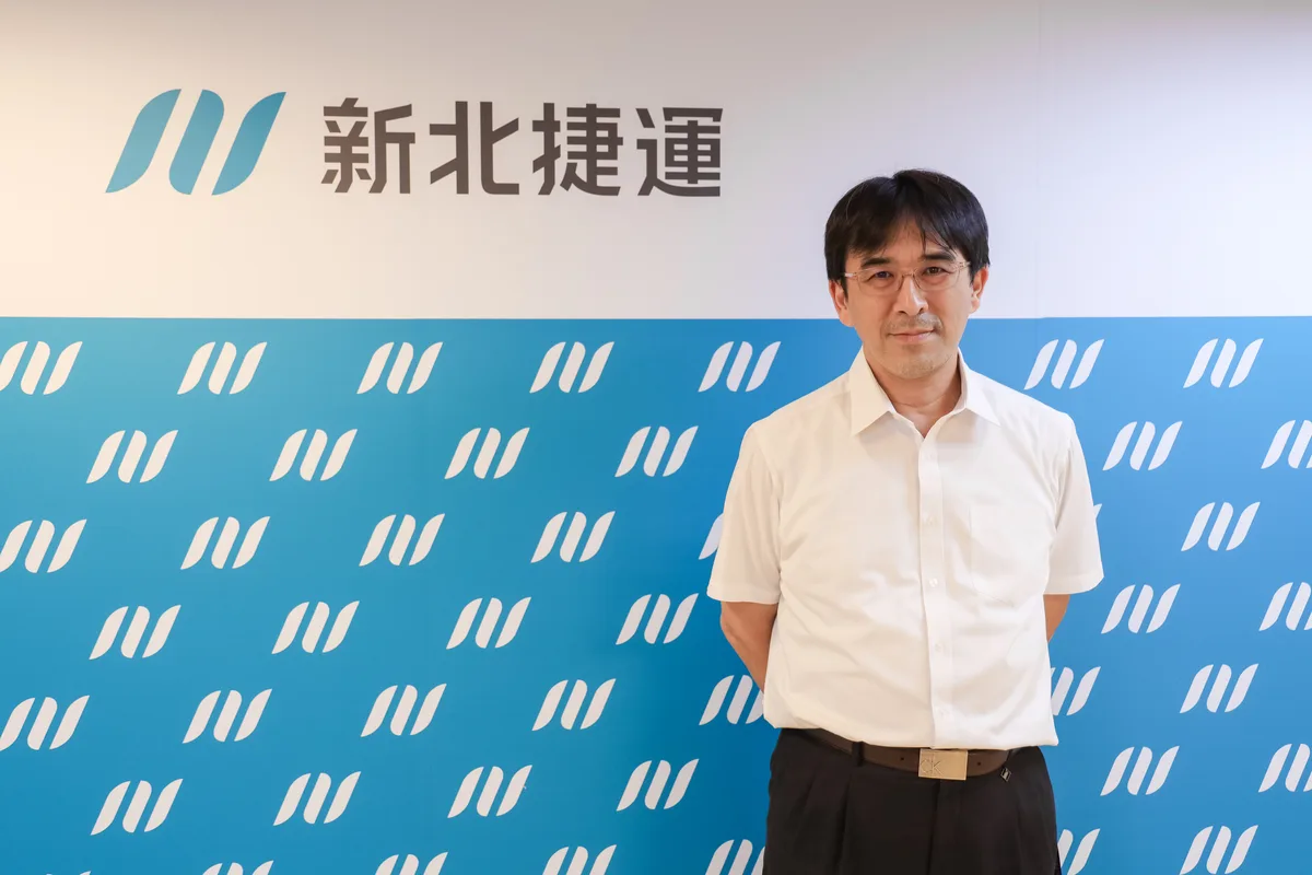 葉任偉照片