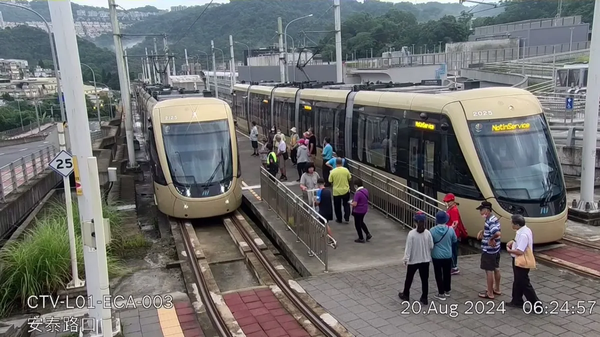 安坑機廠登車平台試辦載客上車