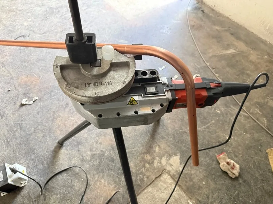 電動彎管器