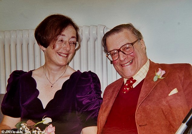 ▲Margaret McCollum（左）及Oswald Laurence（右）