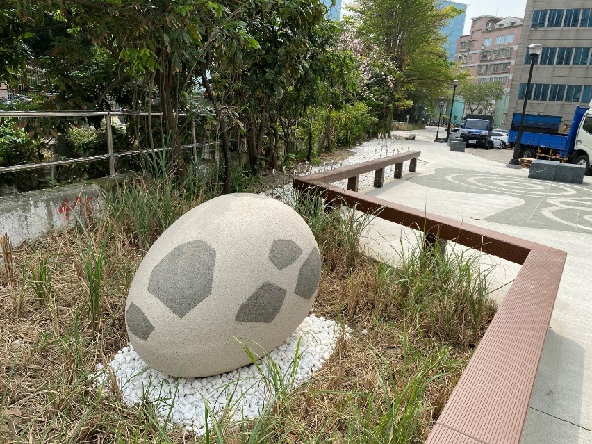 中原溝步道裝置藝術