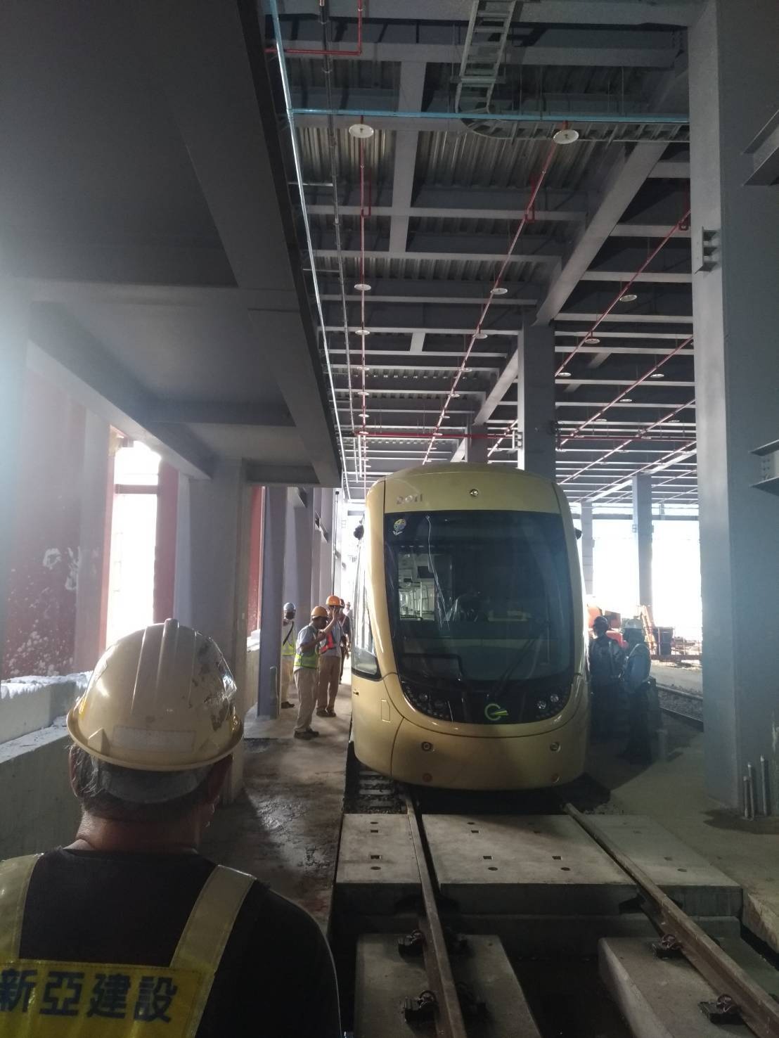 列車移動至檢修區(TR09)
