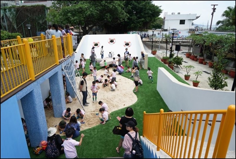 (攀爬網、沙坑，