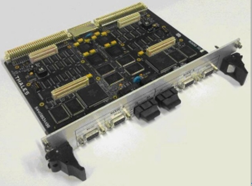 轉轍器控制單元內的故障自趨安全CPU