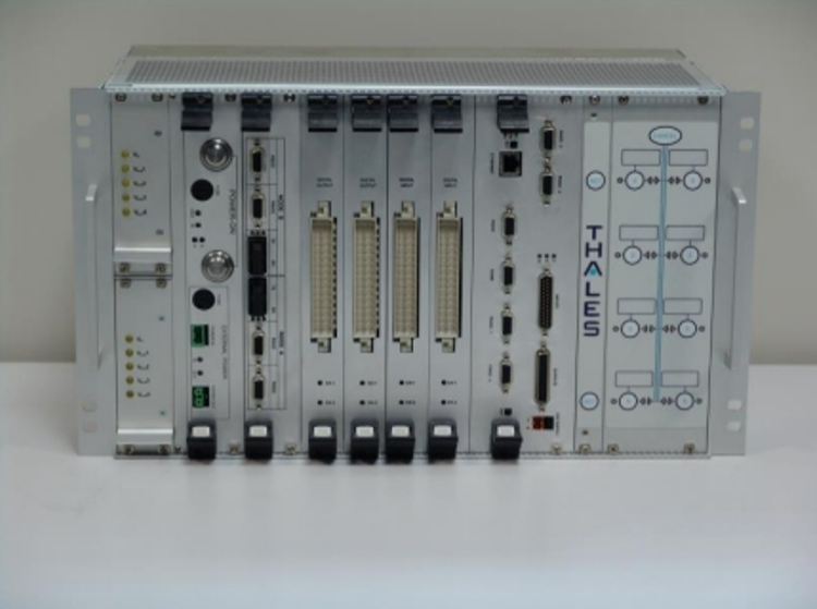 轉轍器控制單元(Switch Control Unit)