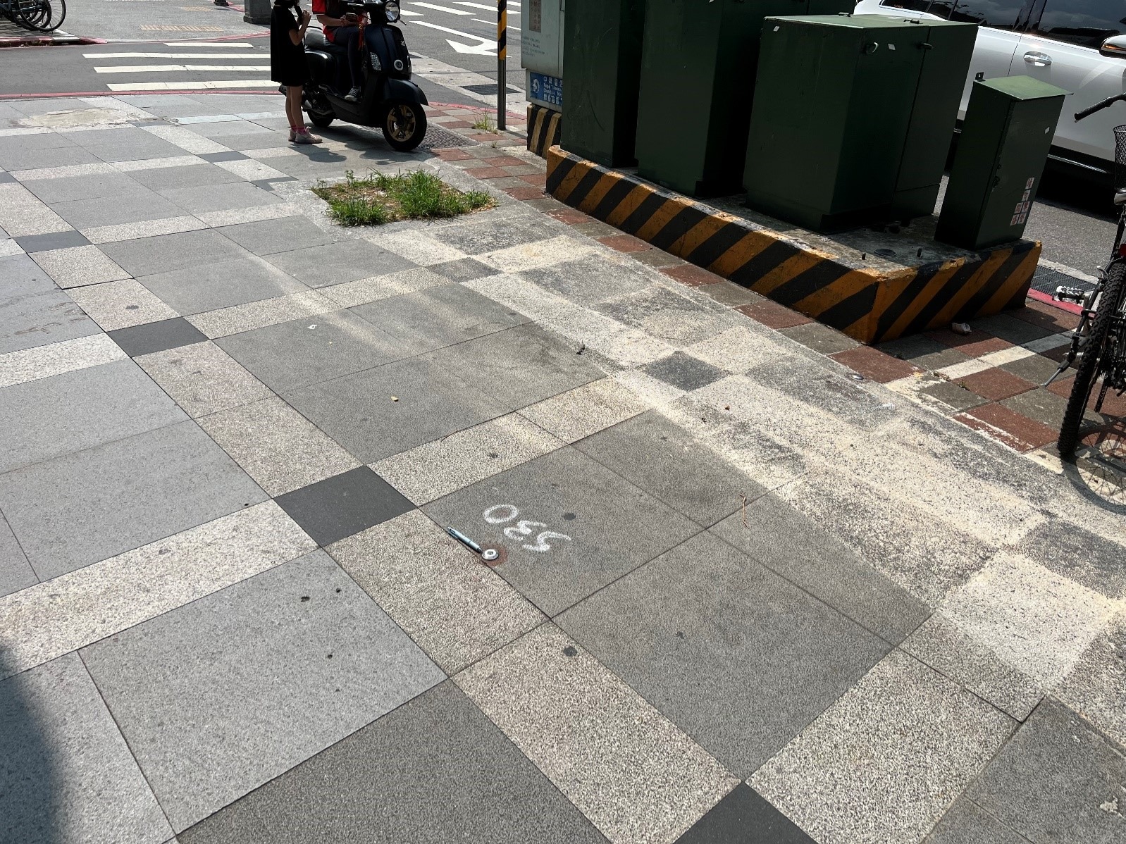 大坪林捷運站界樁S30