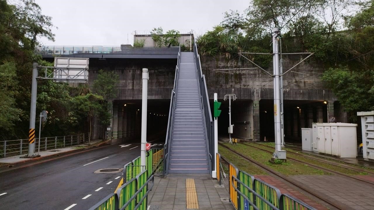 陸橋１
