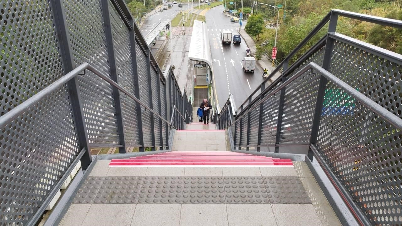 陸橋２