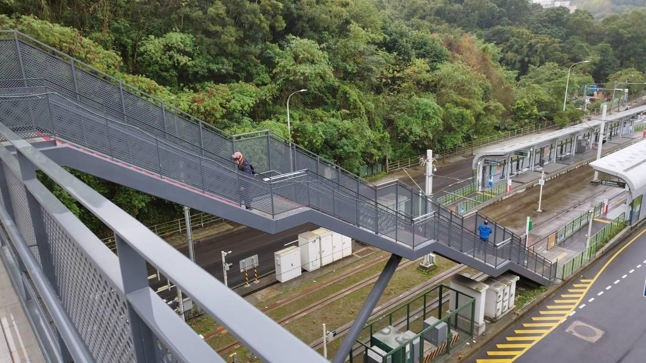 陸橋３