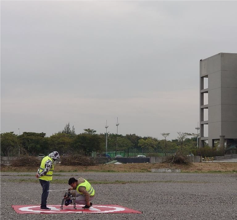 空拍機起飛前準備