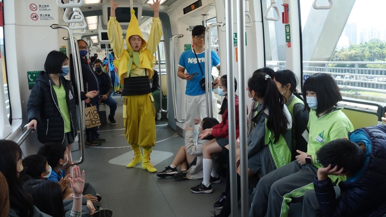 「給蛙蛙的驚喜秘密」輕軌列車劇場活動照