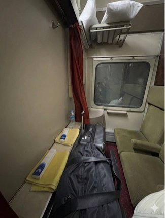 臥舖列車內部