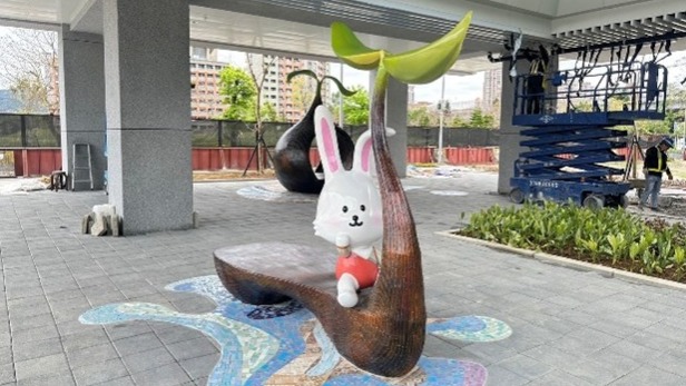 台北大學站