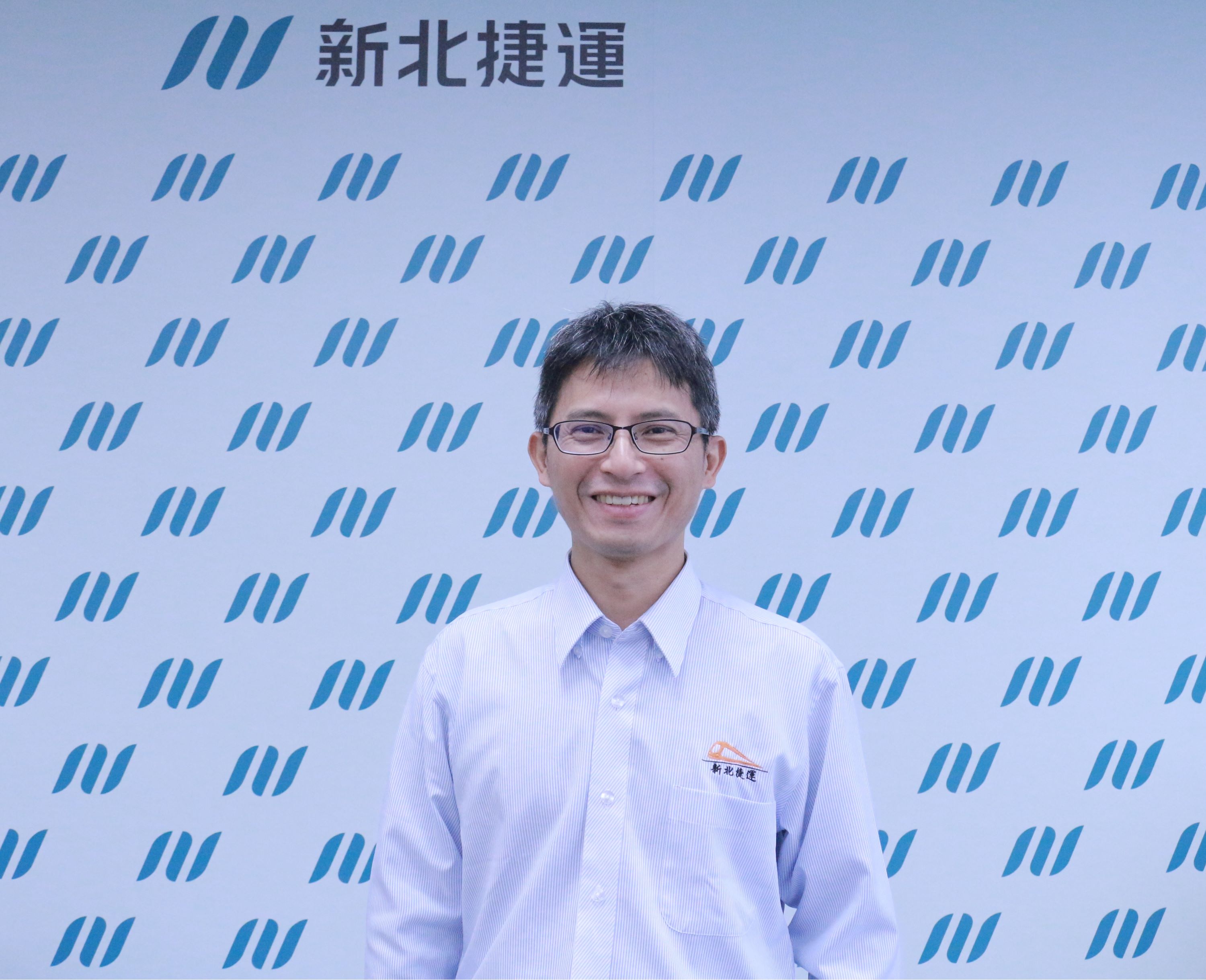 黃志平照片
